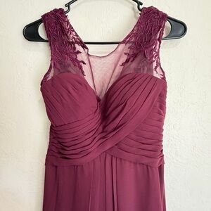 Morilee Madeline Gardner Burgundy SZ 4 Bridesmaids Dress Like New Sleeveless